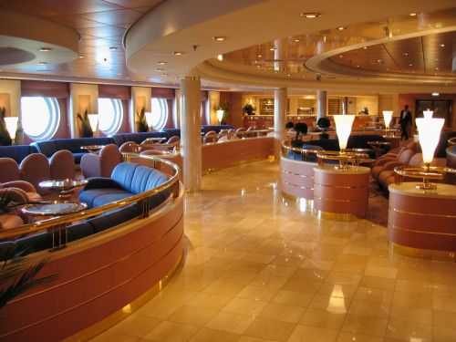 Cruise Ship - MSC Lirica - Lounge