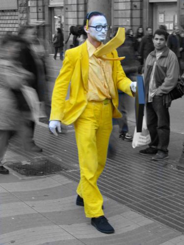 Spain - Barcelona - Yellow Man