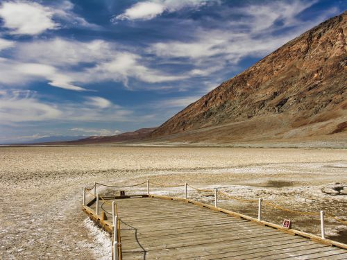 USA - Cafifornia - Death Valley National Park - Badwater Basin