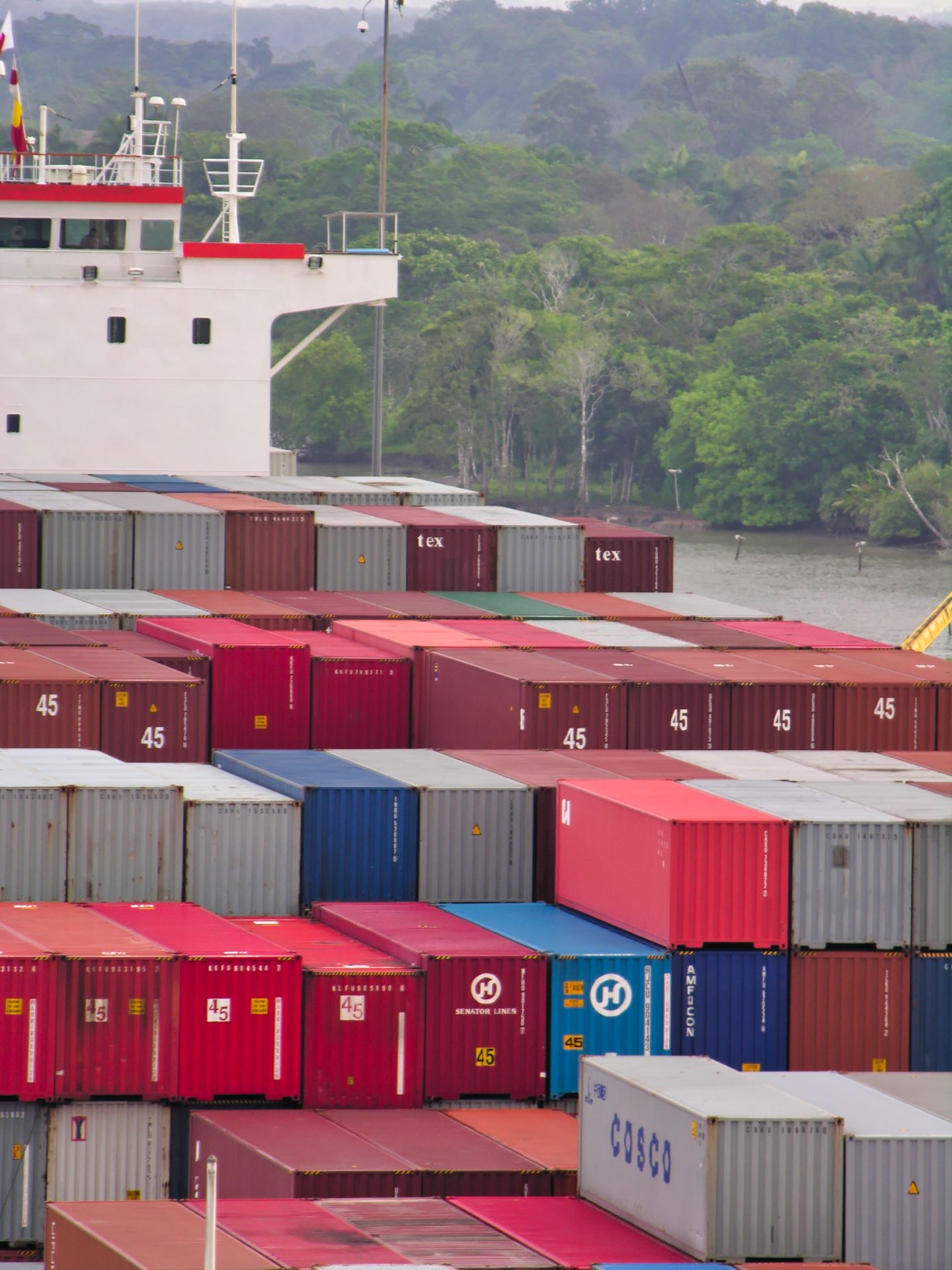 Conainer Ship - Panama - Panama Canal