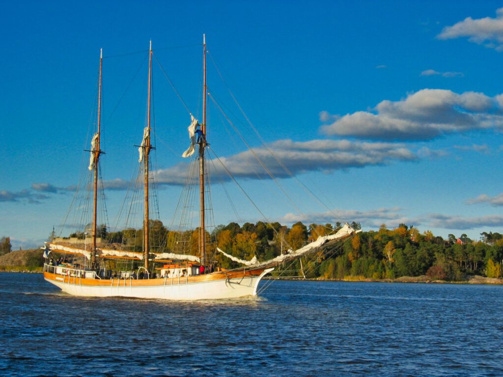 Finland - Helsinki - Sailing Boat Finland - Helsinki - Sailing Boat