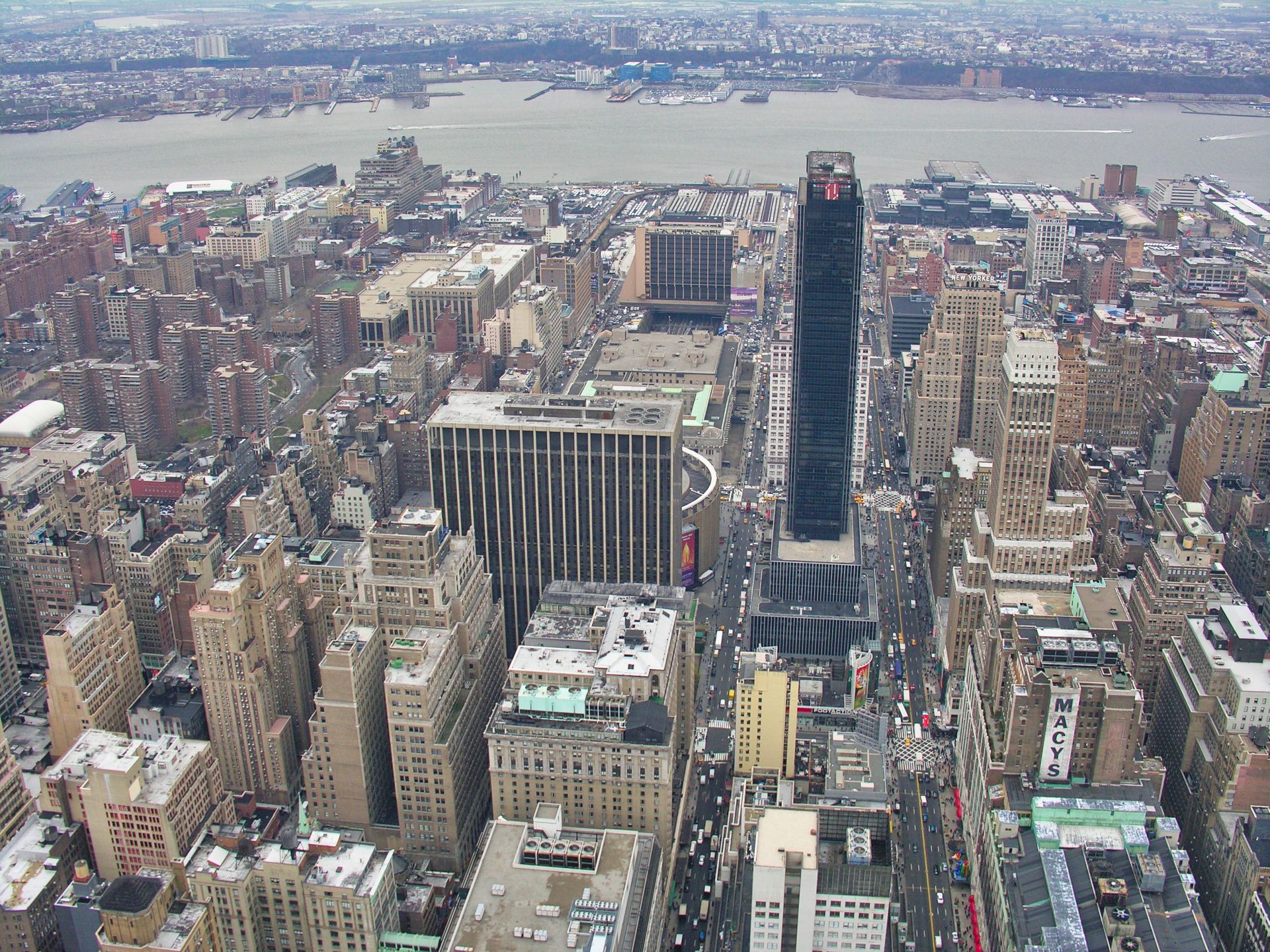 USA - New York - Manhattan - Aerial view from the top of the Empire State Building